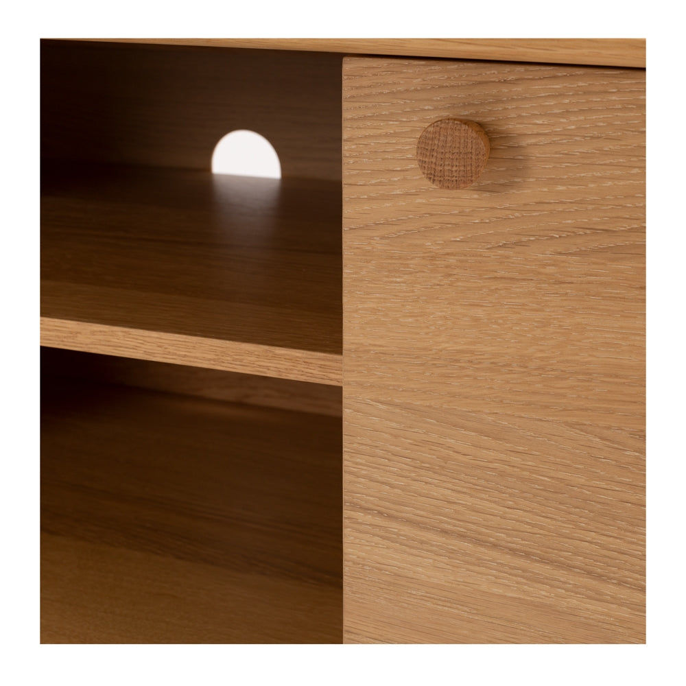 ROTTERDAM NARROW ENTERTAINMENT UNIT