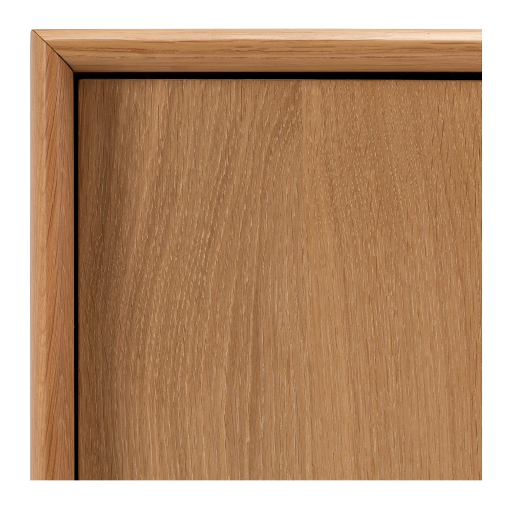 ROTTERDAM NARROW ENTERTAINMENT UNIT