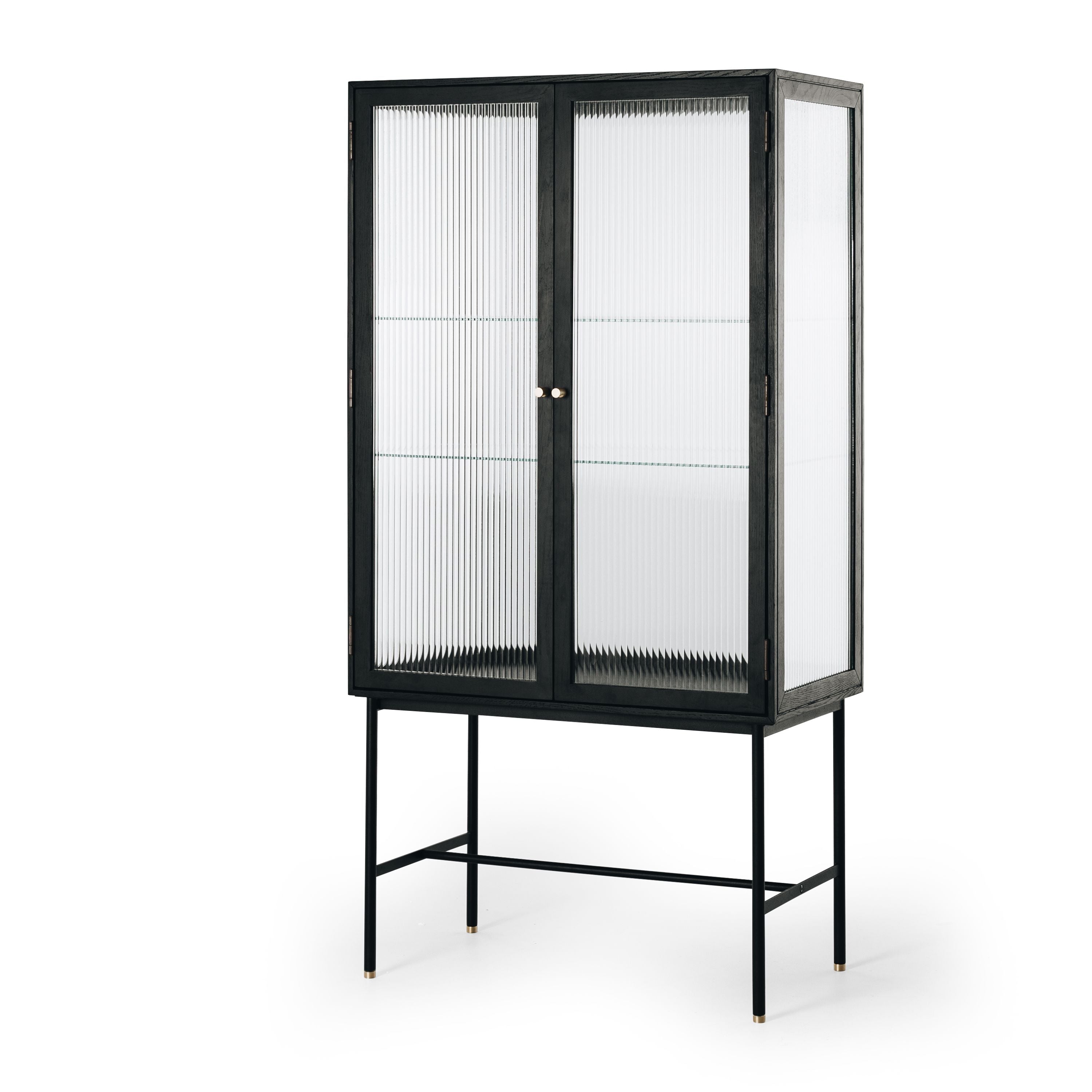 KOBE HIGHBOARD FLUTED GLASS | BLACK OAK