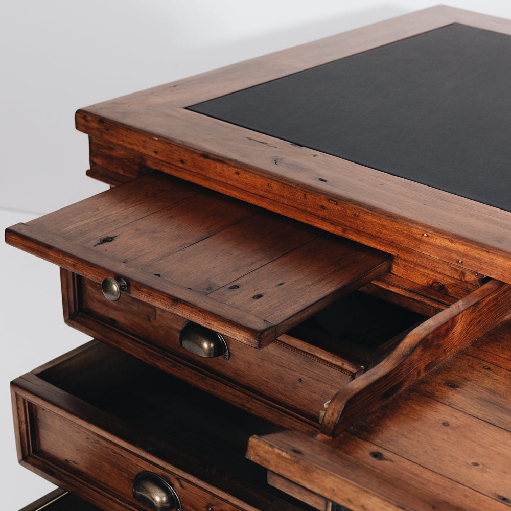 IRISH COAST 3 DRAWER DESK