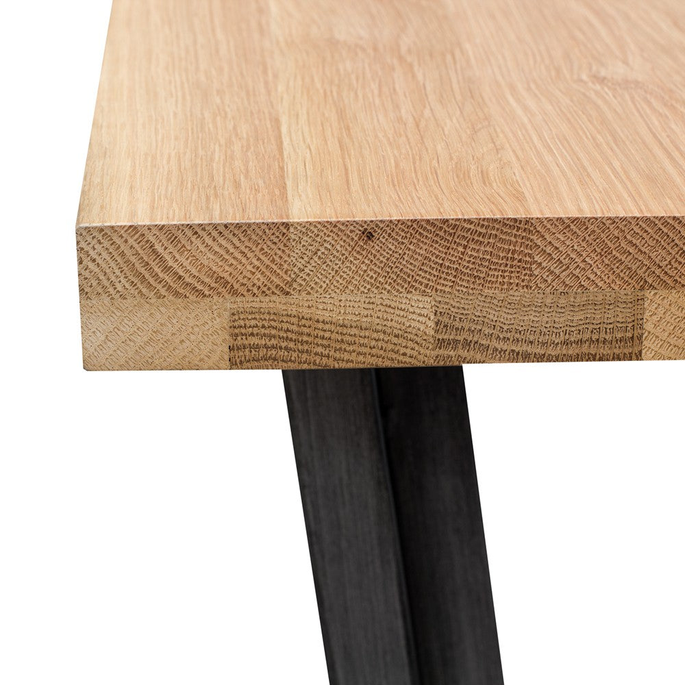 NEW YORKER 2000 DINING TABLE
