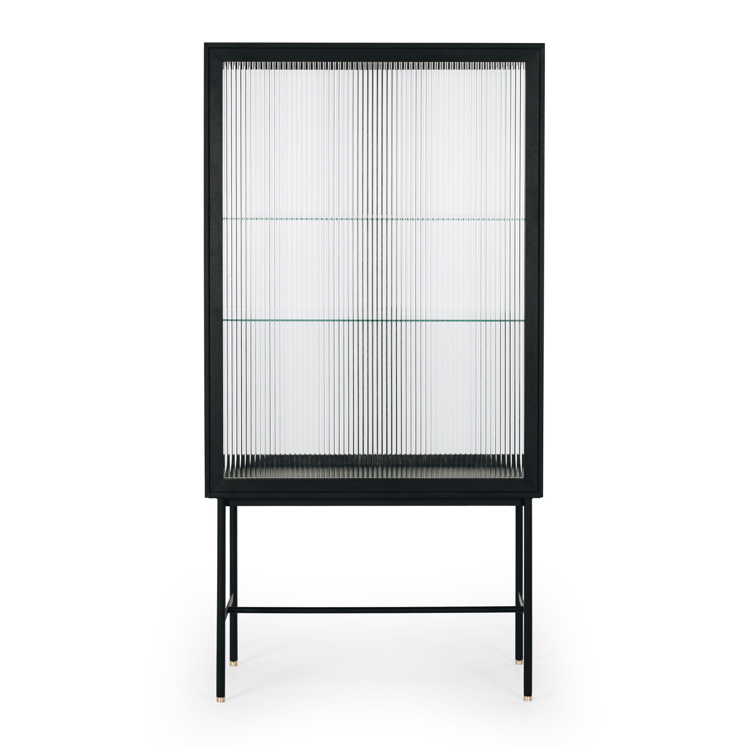 KOBE HIGHBOARD FLUTED GLASS | BLACK OAK