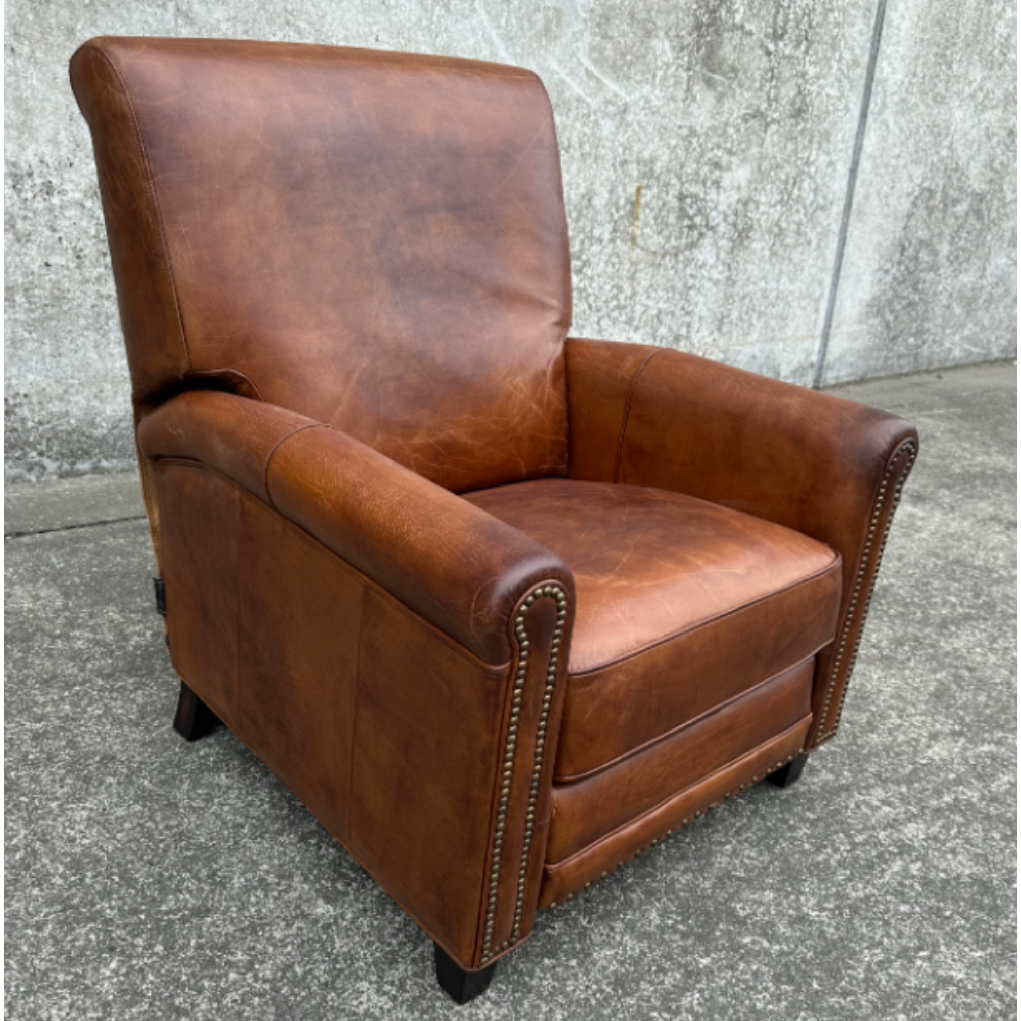 LLOYD LEATHER RECLINER | CIGAR BROWN