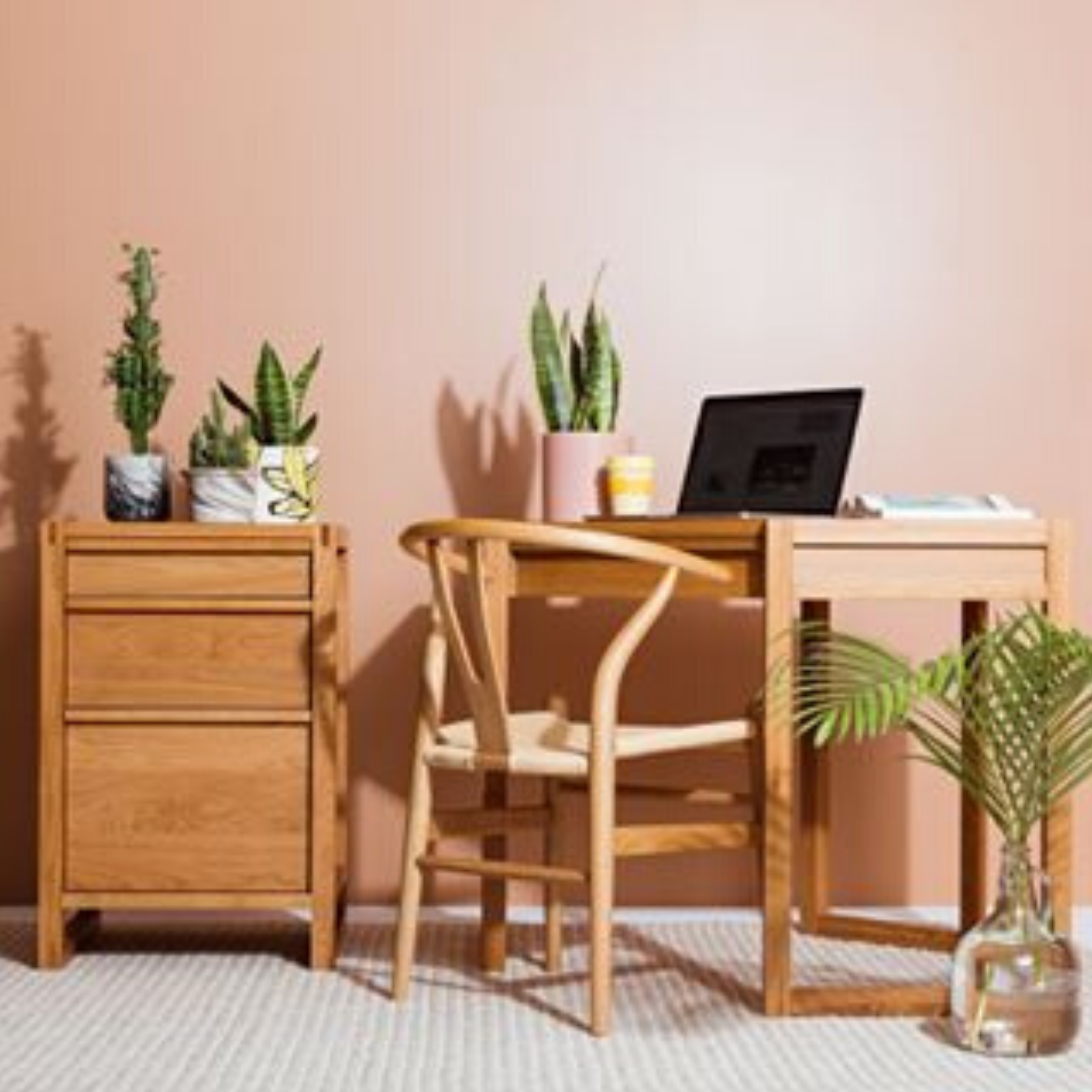 WISHBONE SOLID OAK CHAIR | NATURAL