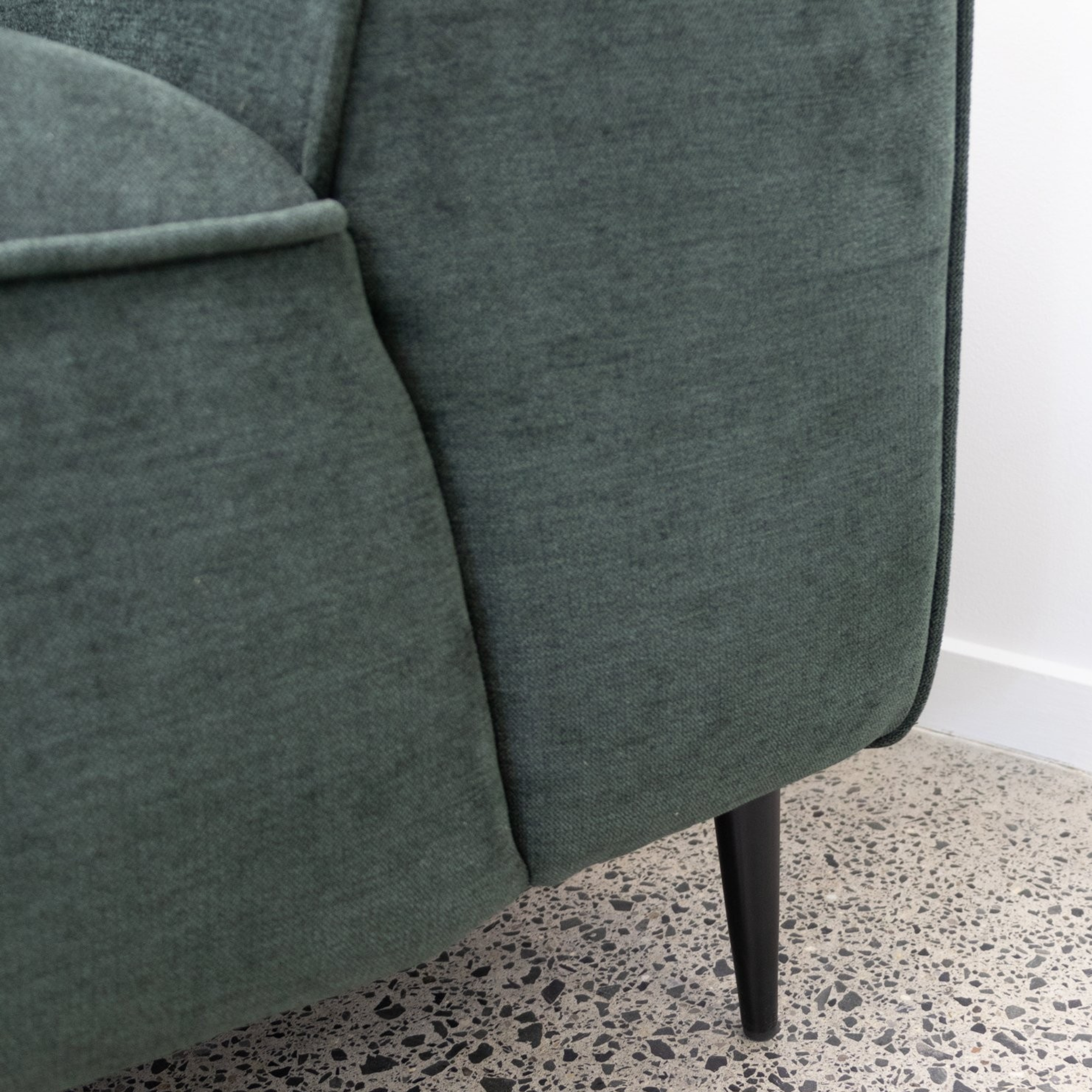 ASHER ARMCHAIR | 2 COLOURS