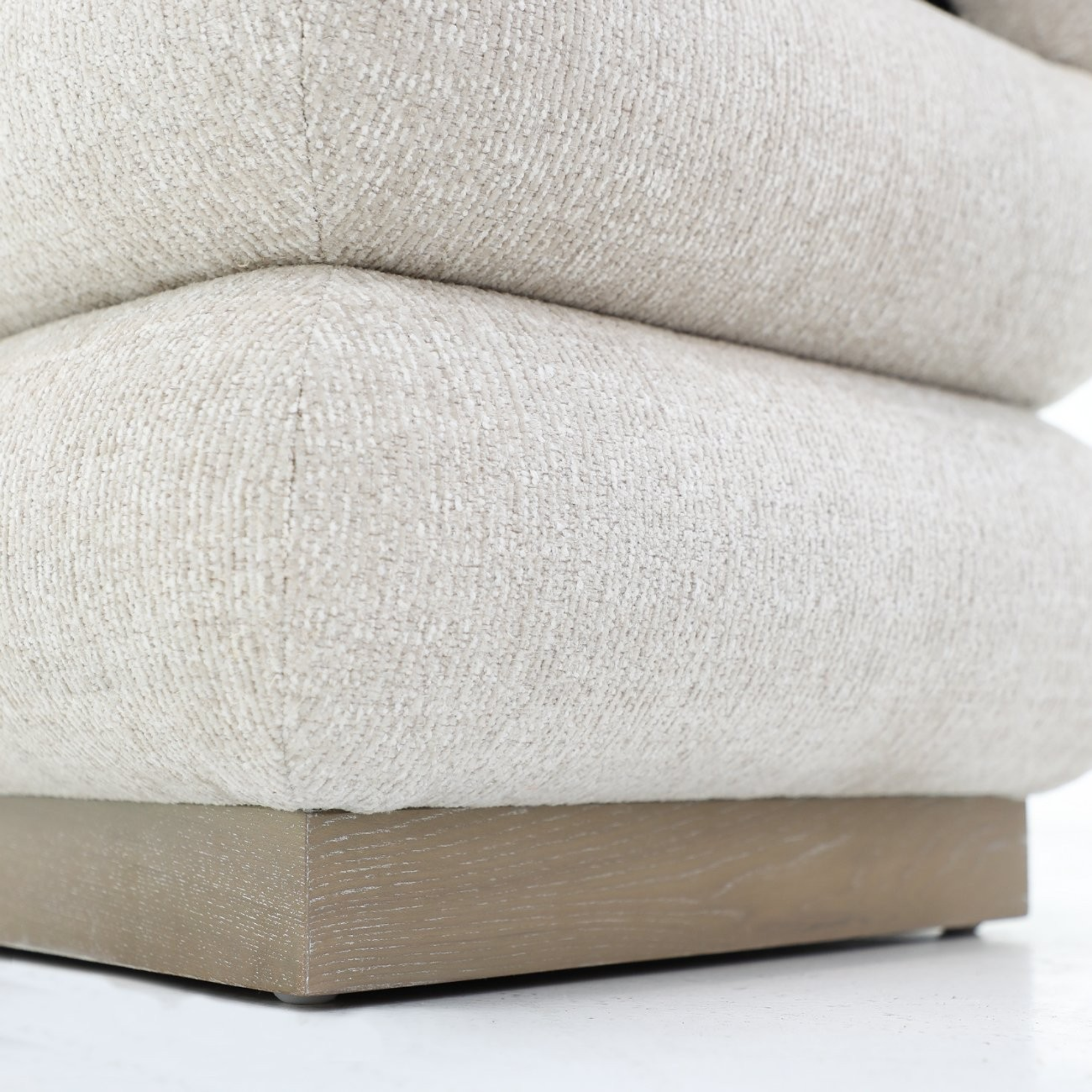 Kumo Storage Ottoman