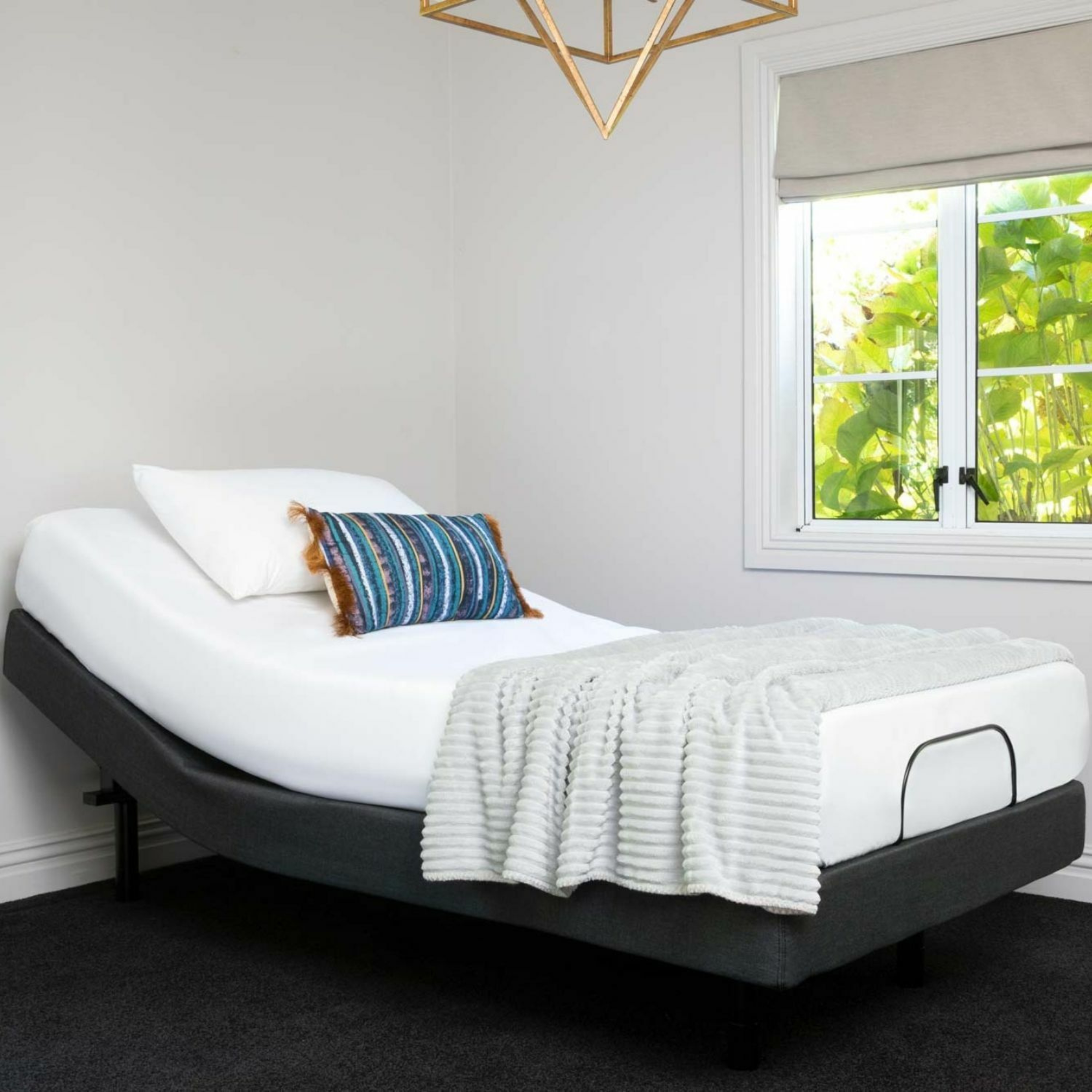 MOTION LIFESTYLE M5 ADJUSTABLE BED | FRAME ONLY