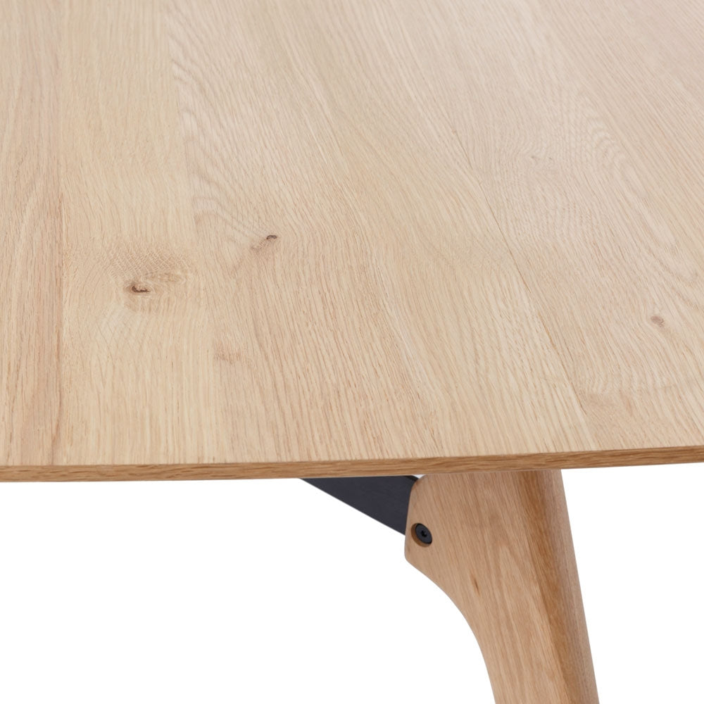 CURVE 1800 DINING TABLE