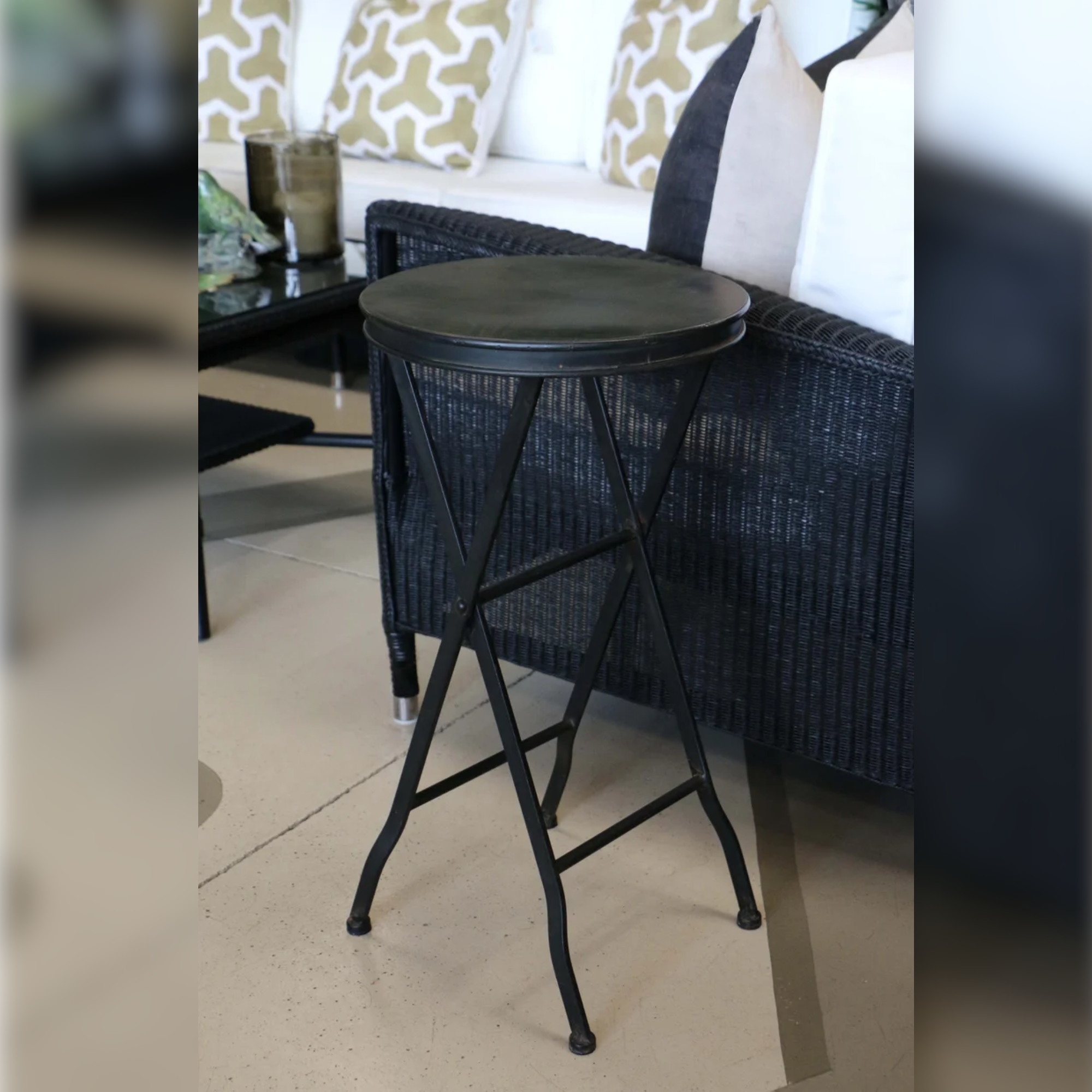 PARISIAN STYLE FOLDING SIDE TABLE | BLACK METAL