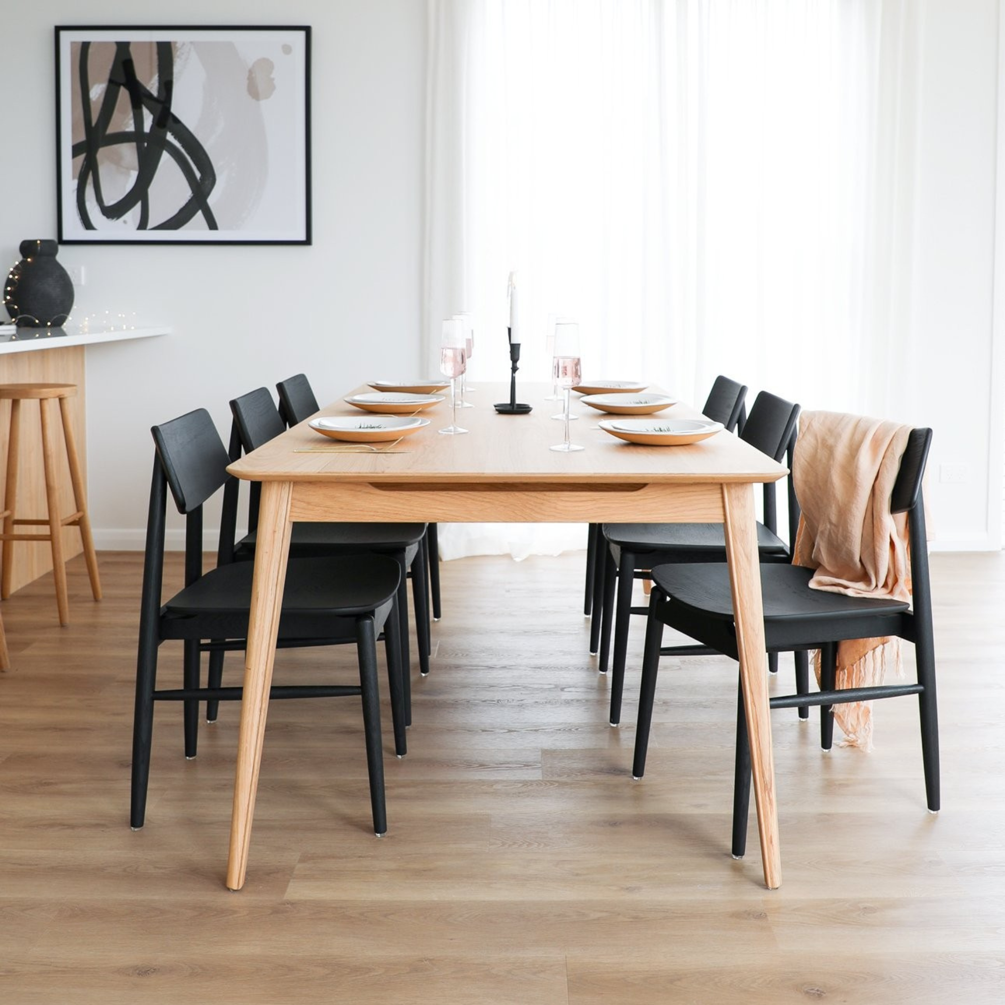 ROKKE DINING TABLE | 2 SIZES