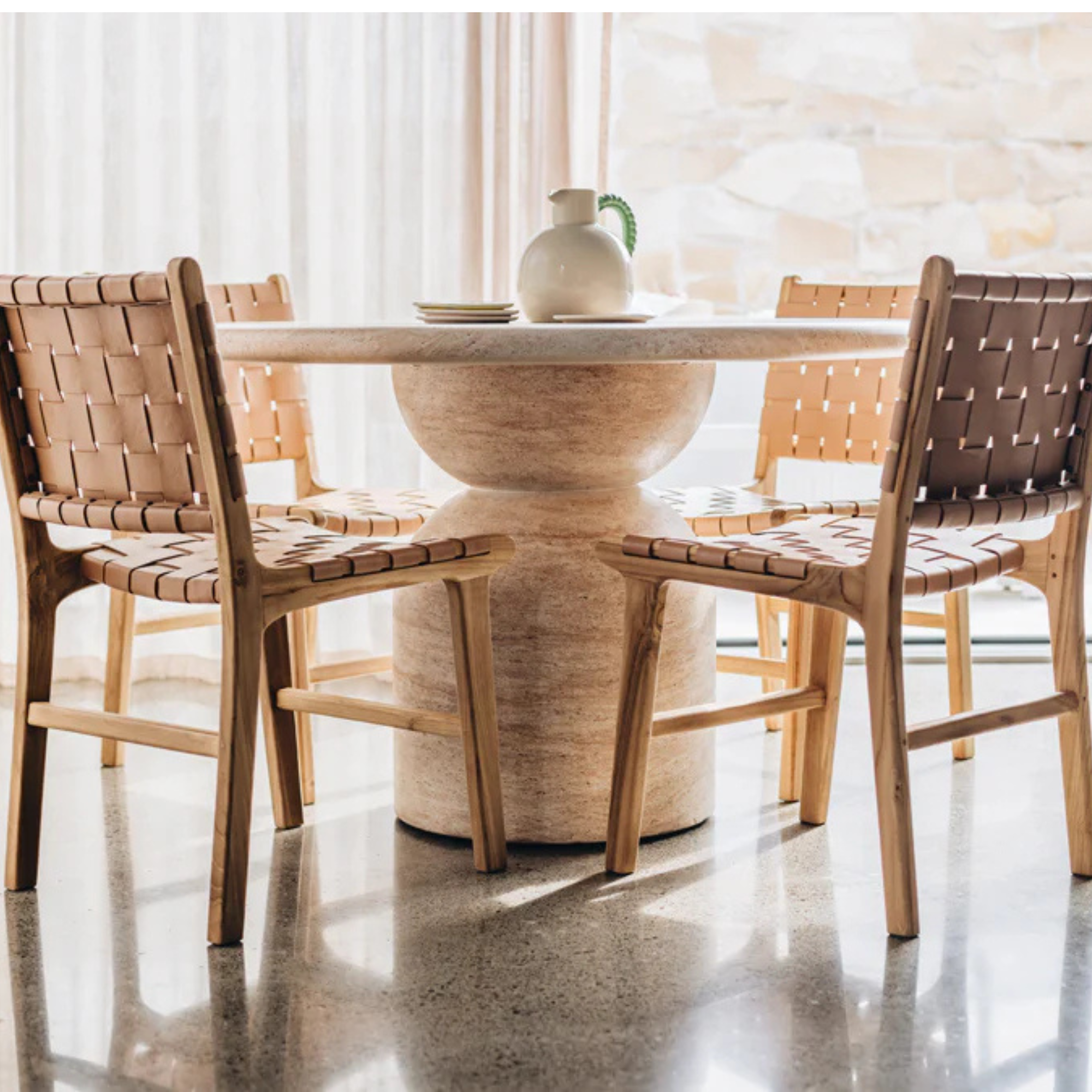 TERRACE DINING TABLE