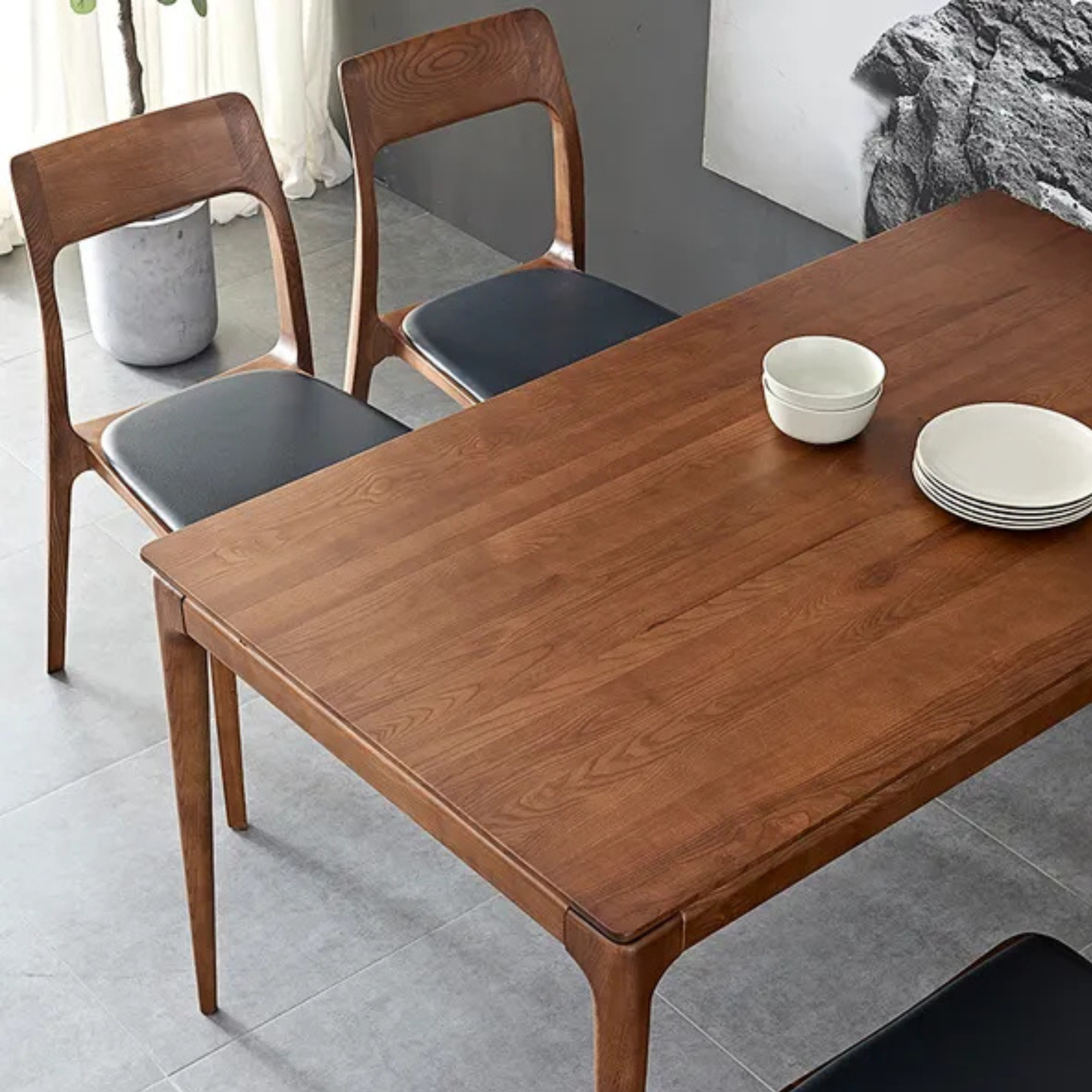 BAUR DINING TABLE | 2 SIZES