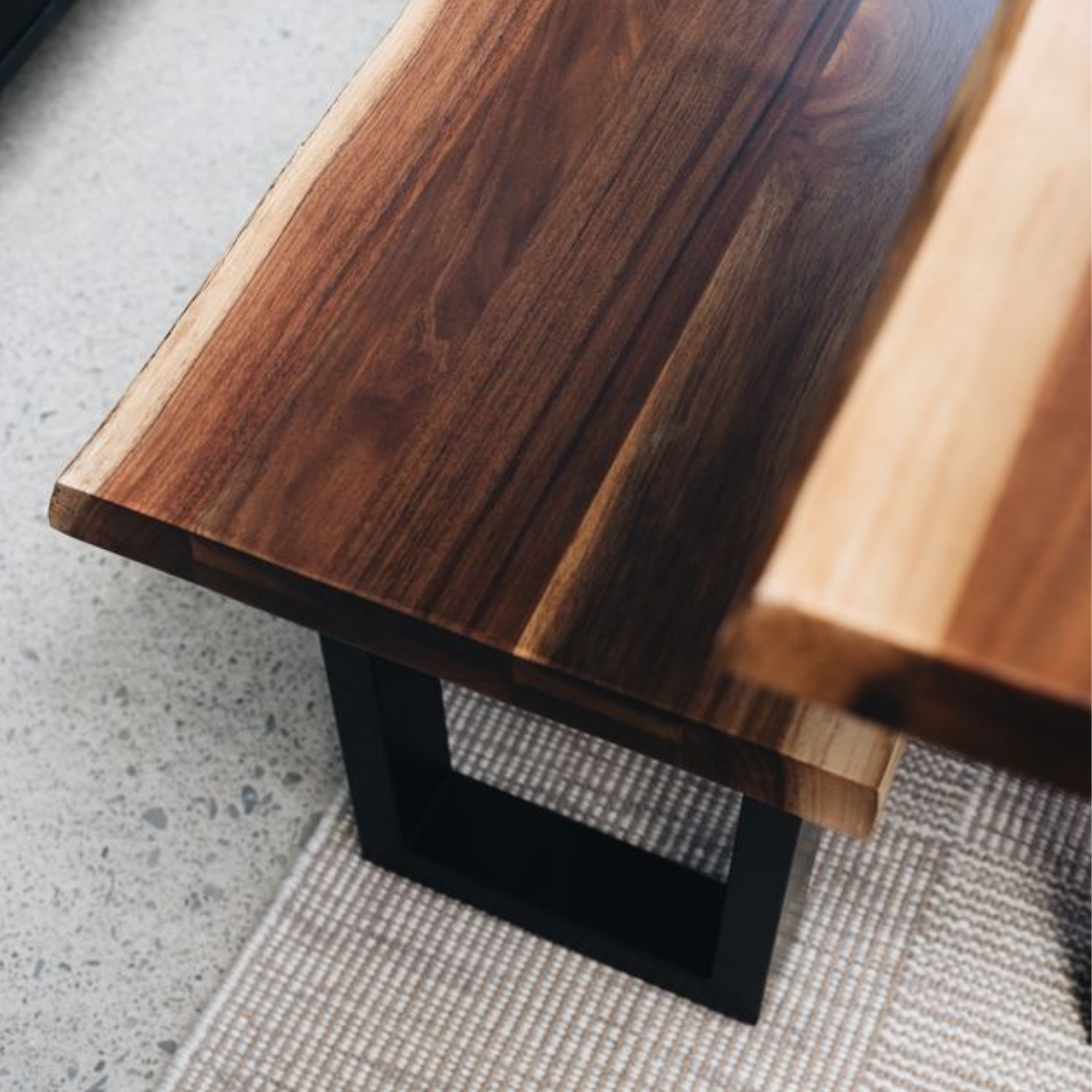 LIVE-EDGE 180 BENCH SEAT