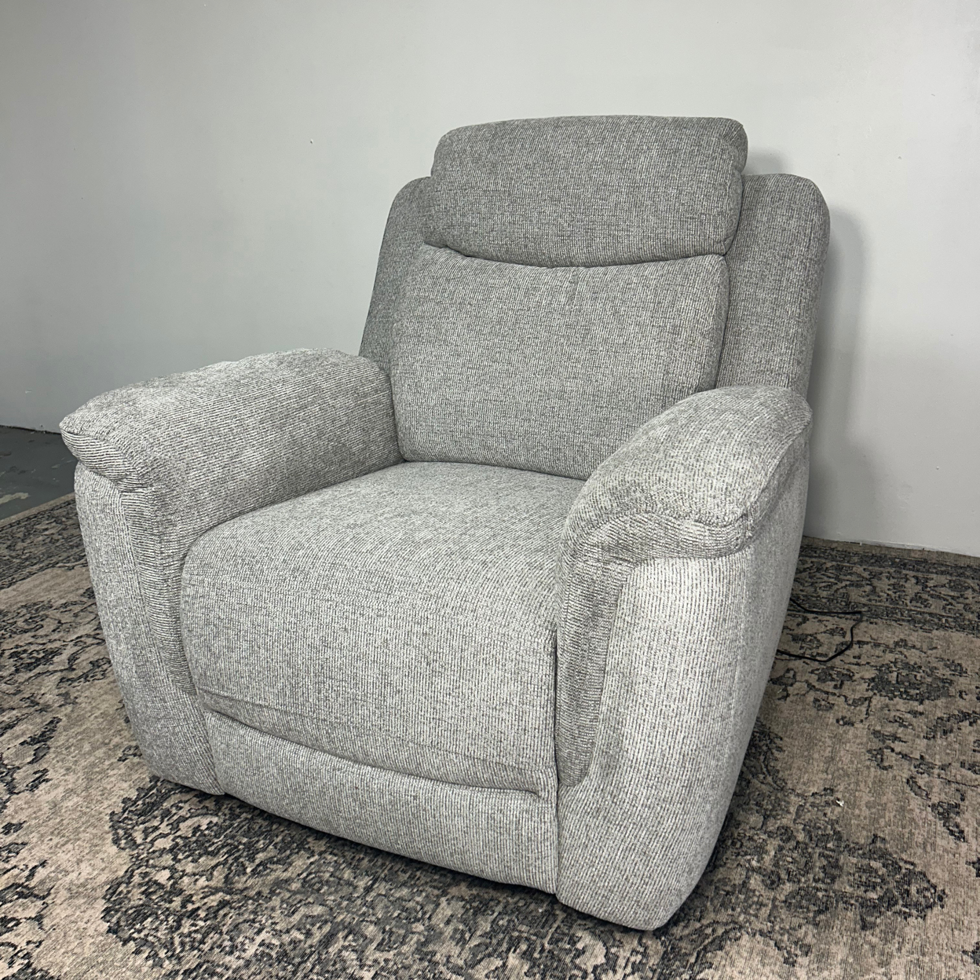 Nash Electric Lounge Suite