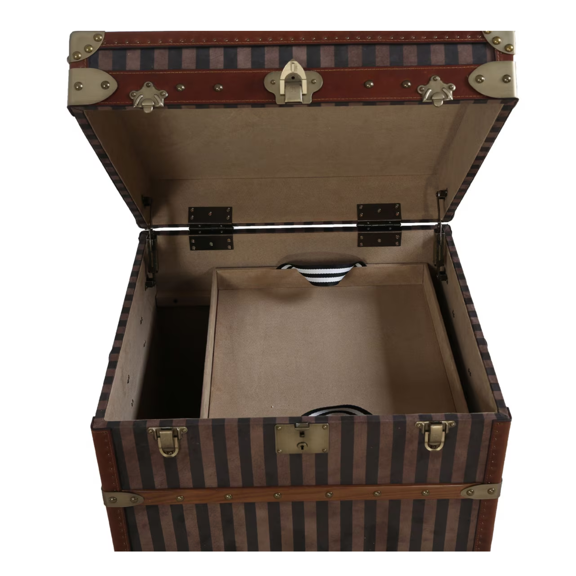 TRUNK | OAK, LEATHER & ANTIQUE BRASS
