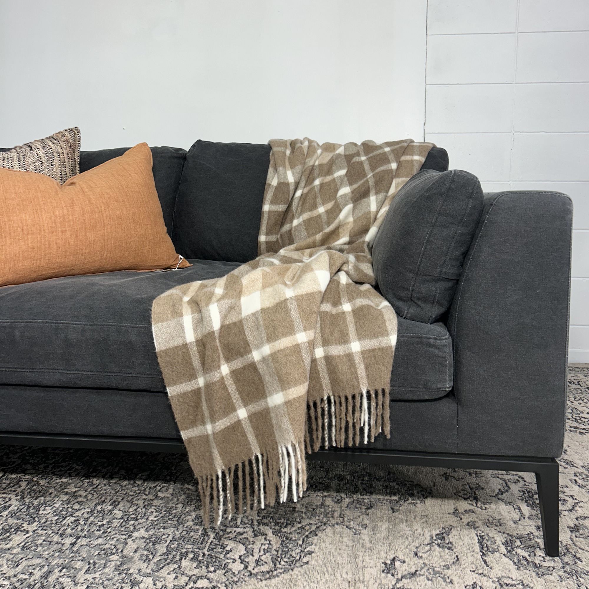 Tyson 2.5 Seater Sofa | Relaxed Black