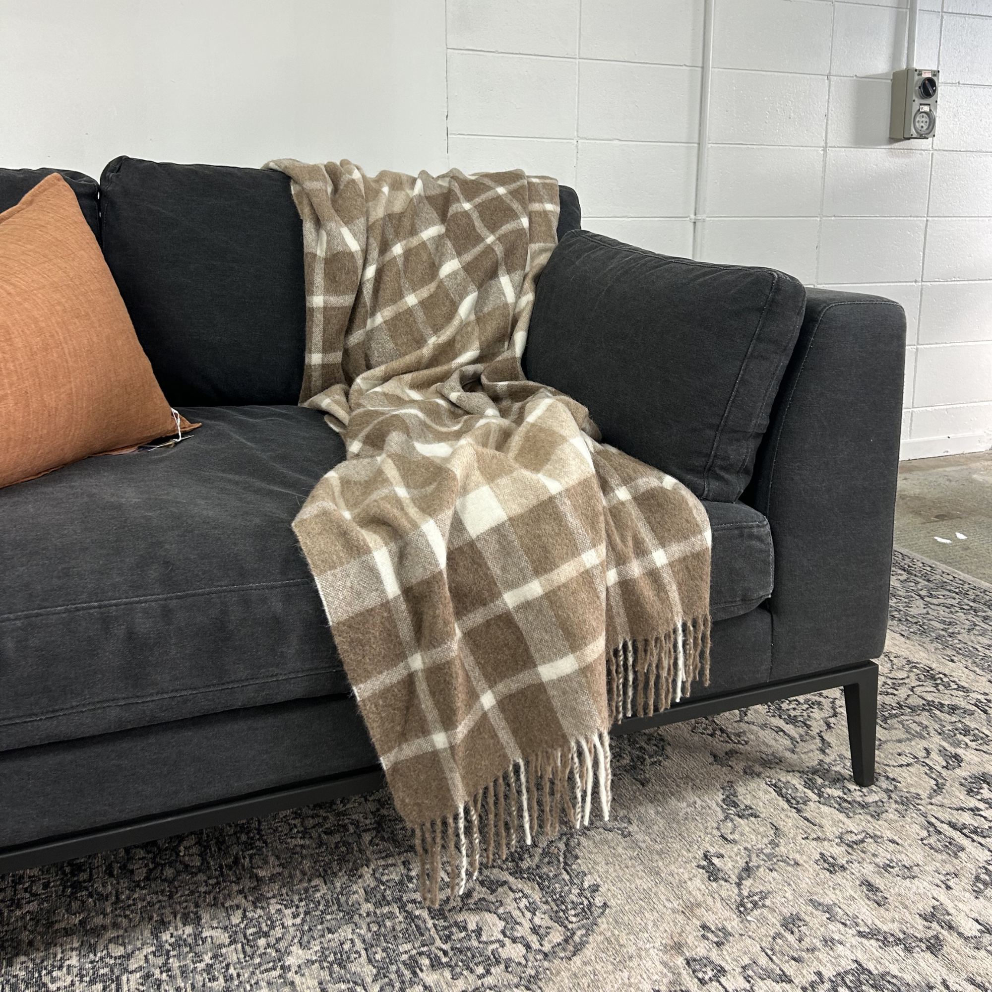 Tyson 2.5 Seater Sofa | Relaxed Black