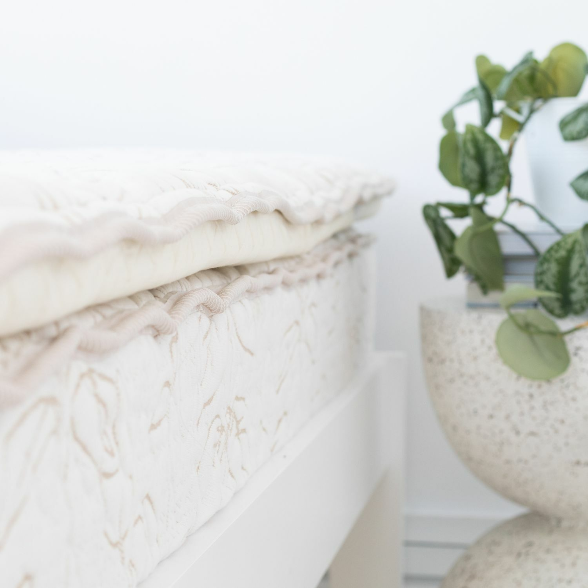 Mazon Woola Topper | NZ Wool