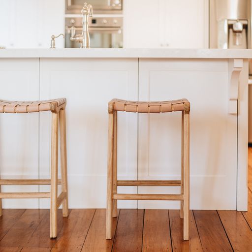 White woven bar discount stool