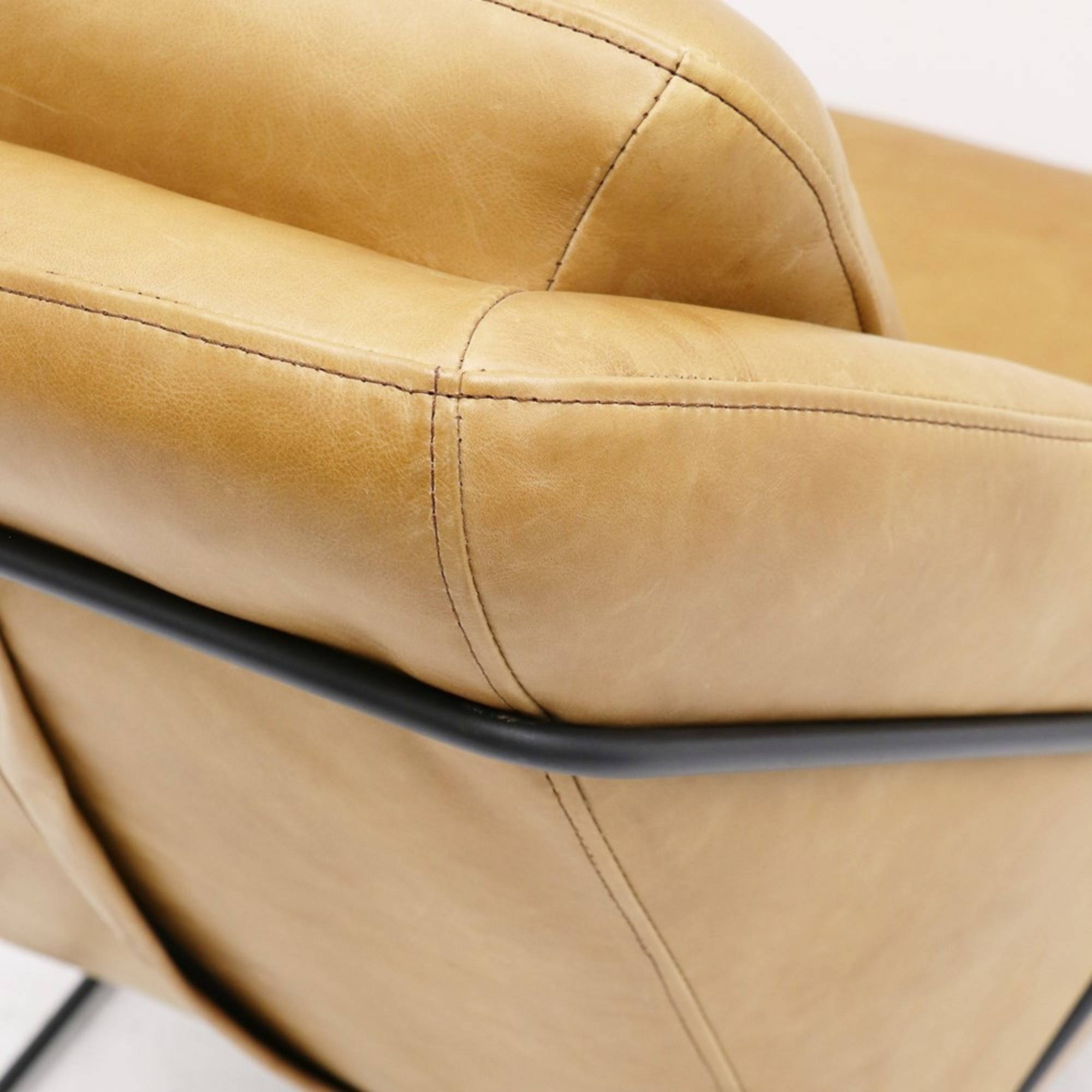 WORKSHOP LEATHER ARMCHAIR | 3 LEATHER COLOURS